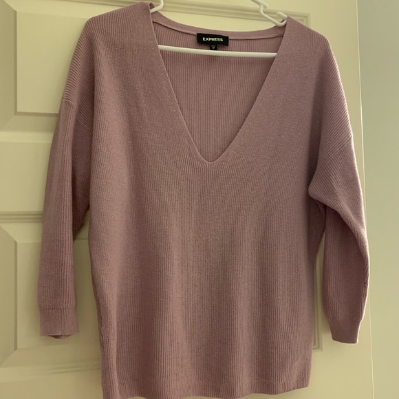 Express Sweater - Picture 5 of 7